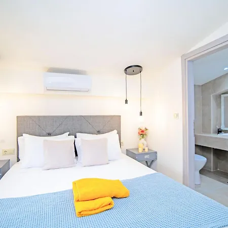 Villa Epta Karpi Complex Of 7 Luxury